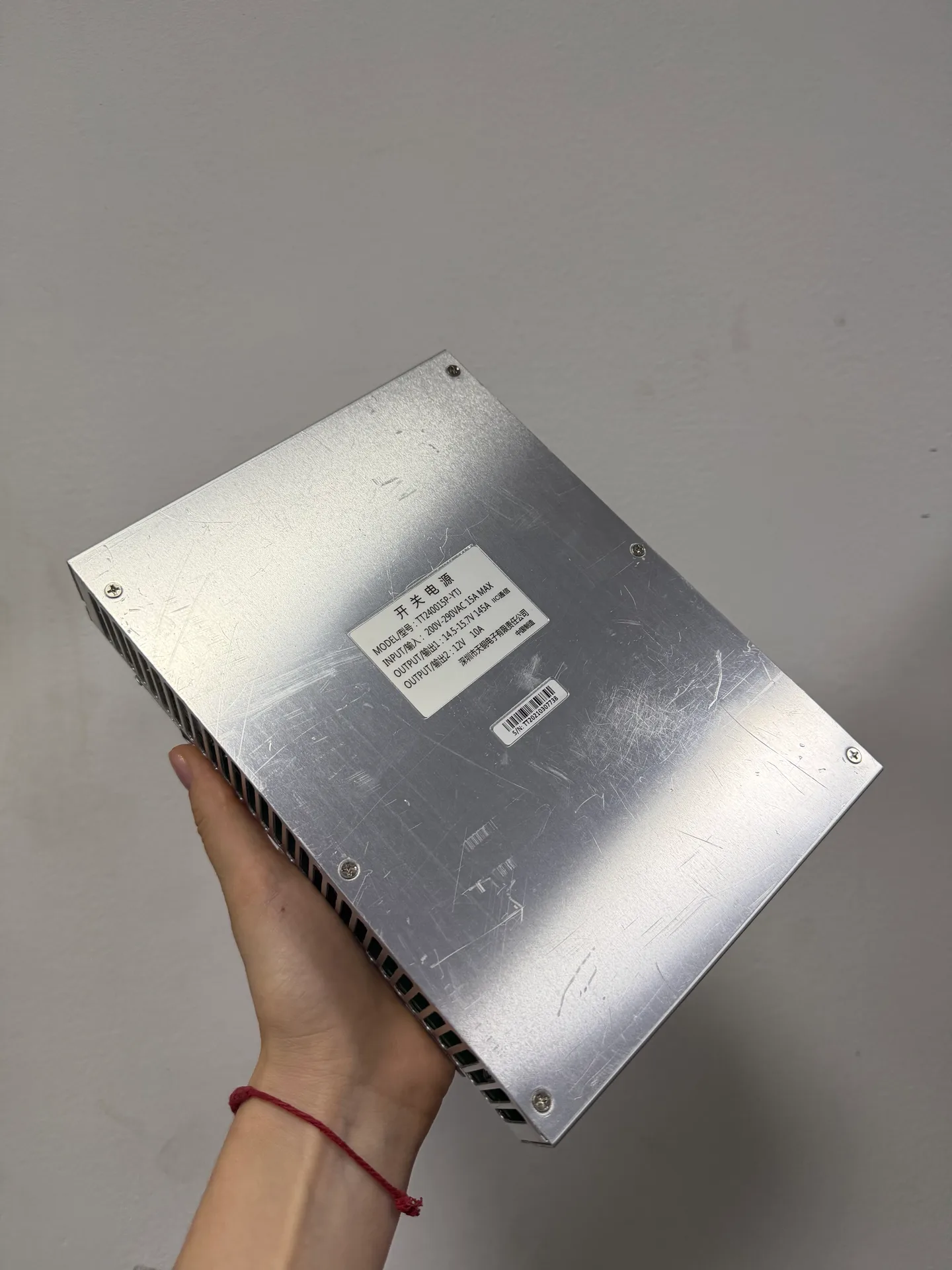 Новый блок питания тт240015P-YTJ 2400ВТ